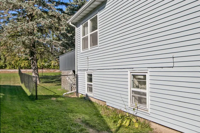 $290,000 | 144 Wisconsin Street, Beaver Dam, WI 53916