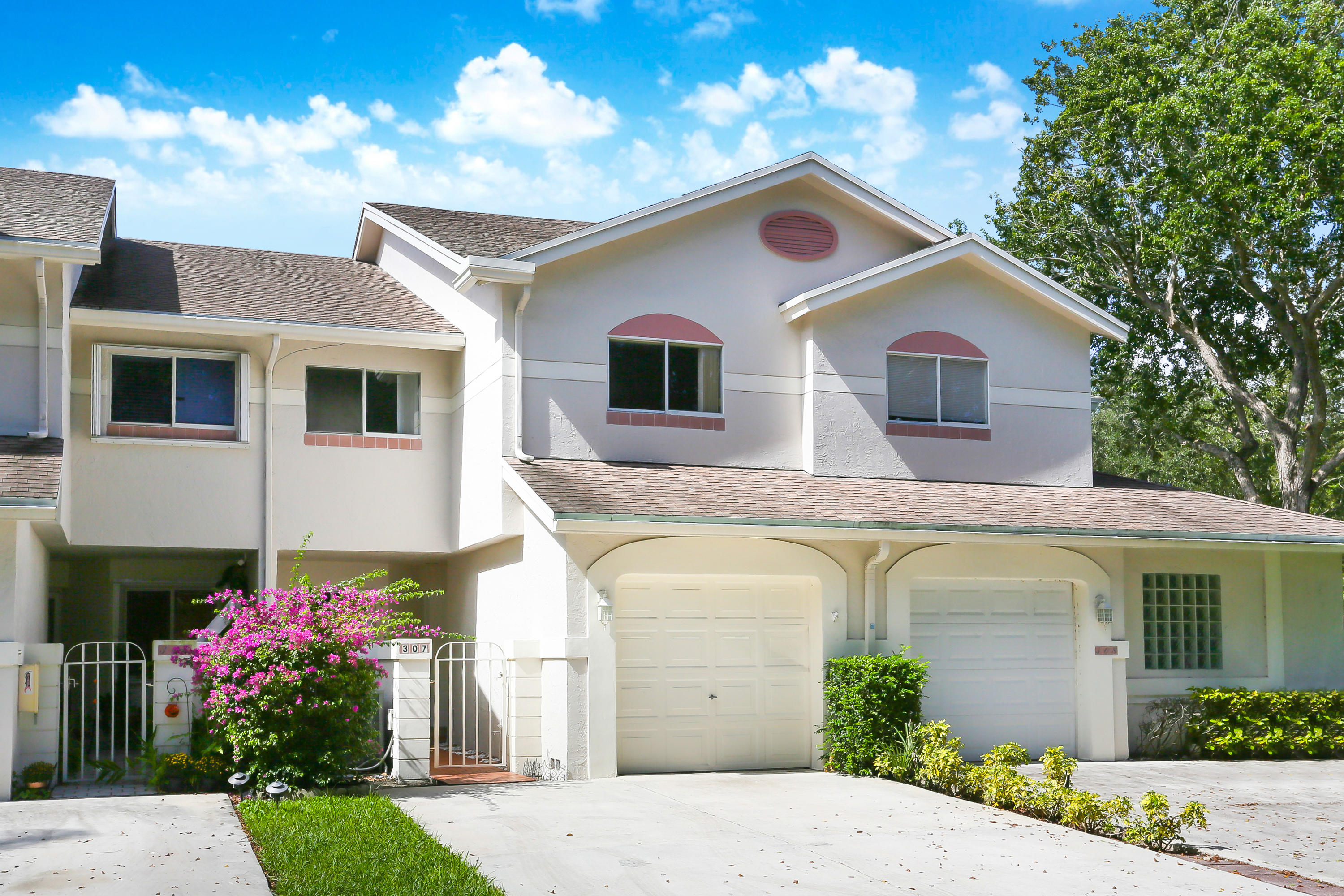 6053 Old Court Road, Unit 307 Boca Raton, FL 33433 - Photo 1 of 20 iUSE photography_3U5A1453
