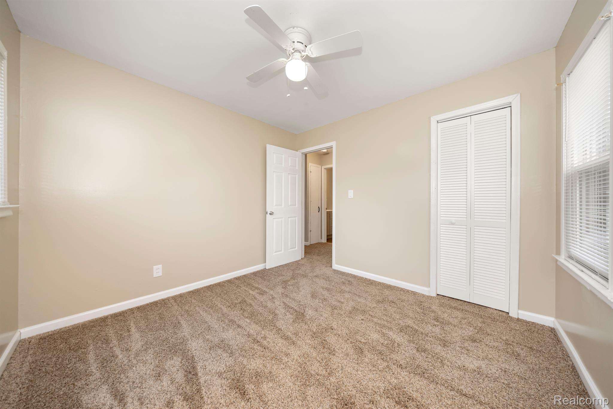 20935 Waltham Road Warren, MI 48089 - Photo 16 of 40 Gallery Image 16