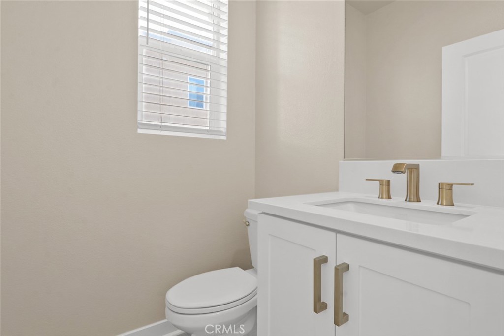 42 Welltree Way Rancho Mission Viejo, CA 92694 - Photo 27 of 33 Half bath - natural