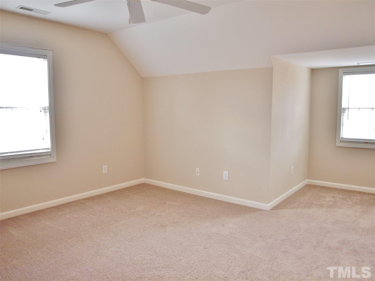 12540 Spruce Tree Way Raleigh, NC 27614 - Photo 13 of 16 Gallery Image 13