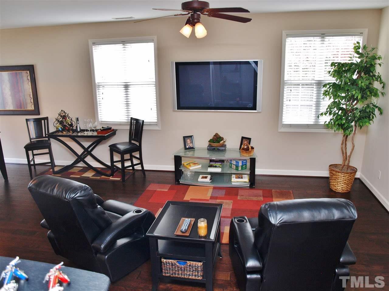 12540 Spruce Tree Way Raleigh, NC 27614 - Photo 3 of 16 Gallery Image 3