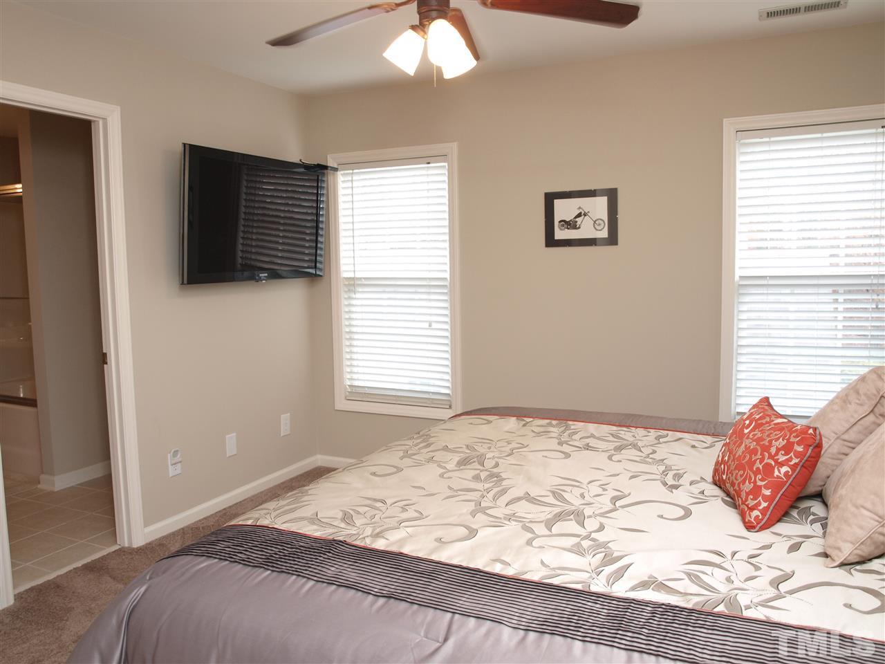 12540 Spruce Tree Way Raleigh, NC 27614 - Photo 9 of 16 Gallery Image 9