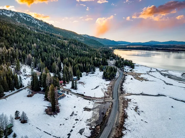 $399,900 | 2273 West Mountain Road, Unit 11, Donnelly, ID 83615