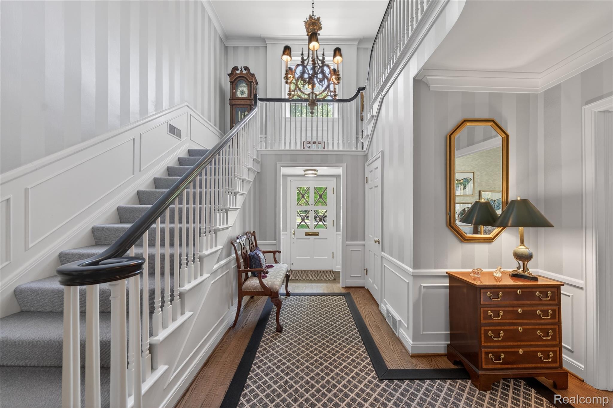 66 Oxford Road Grosse Pointe, MI 48236 - Photo 3 of 52 66 Oxford3.jpg