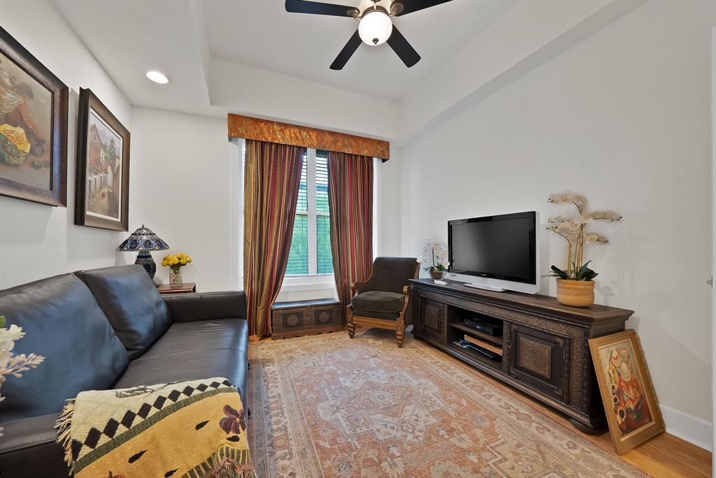 5055 Addison Circle, Unit 434 Addison, TX 75001 - Photo 12 of 32