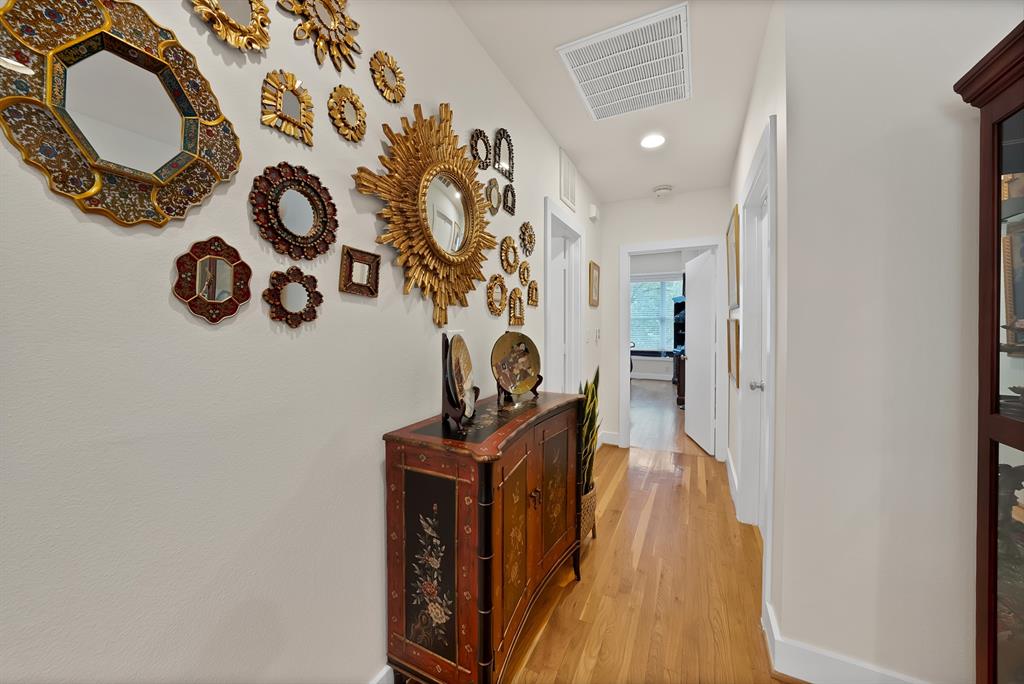 5055 Addison Circle, Unit 434 Addison, TX 75001 - Photo 27 of 32