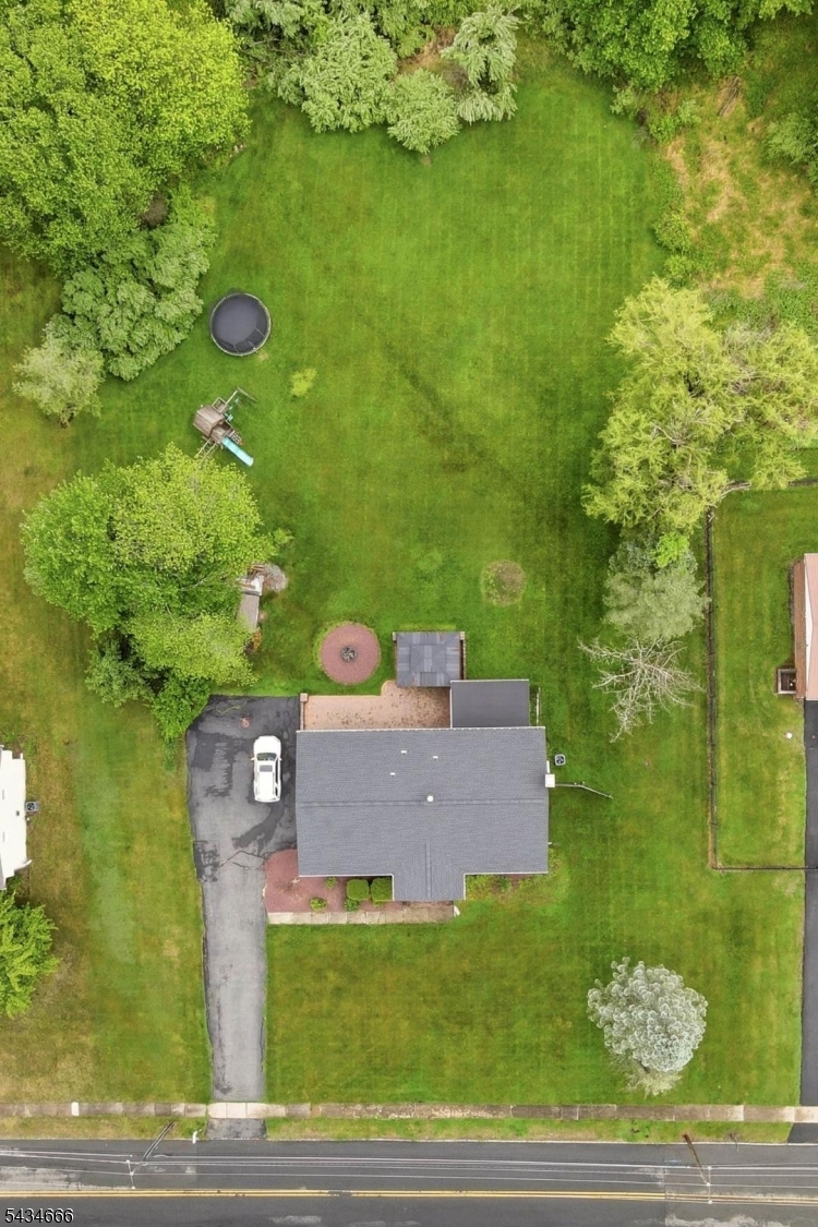 18 Reger Road Succasunna, NJ 07876 - Photo 32 of 34