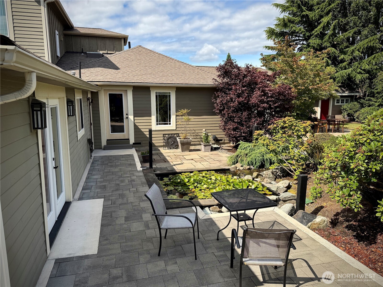 809 33rd Street Anacortes, WA 98221 - Photo 8 of 37