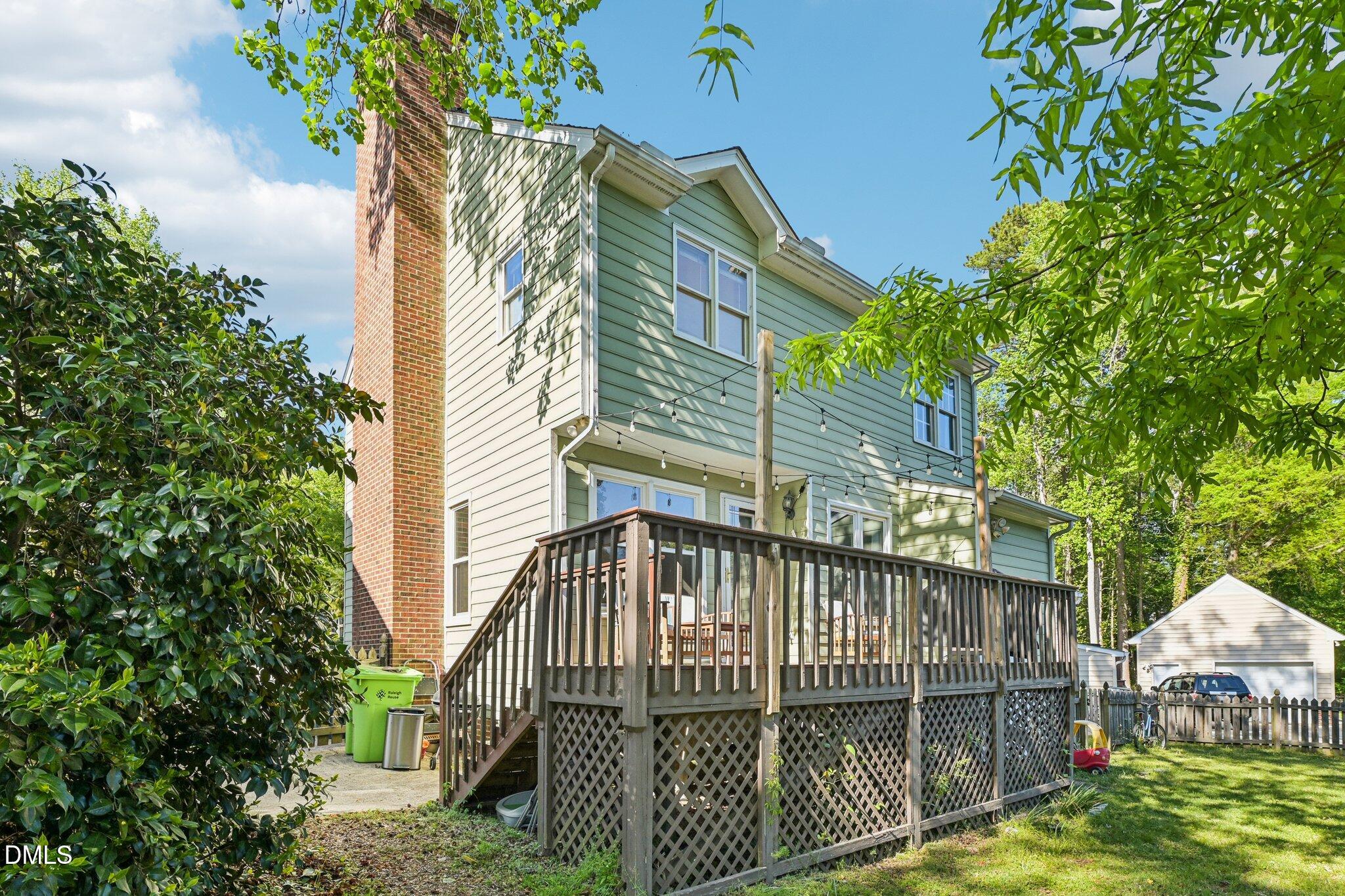 4508 Emmit Drive Raleigh, NC 27604 - Photo 31 of 42 a view of balcony with small garden
