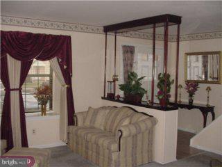 115 Bradbury Road Brookhaven, PA 19015 - Photo 3 of 6 Gallery Image 3