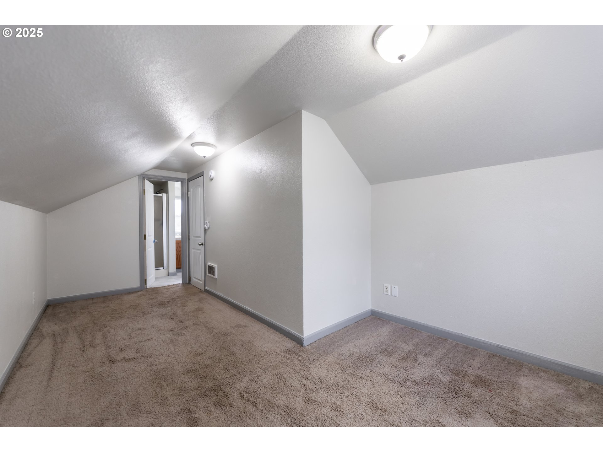 21765 Ferry Road Southeast Stayton, OR 97383 - Photo 18 of 25