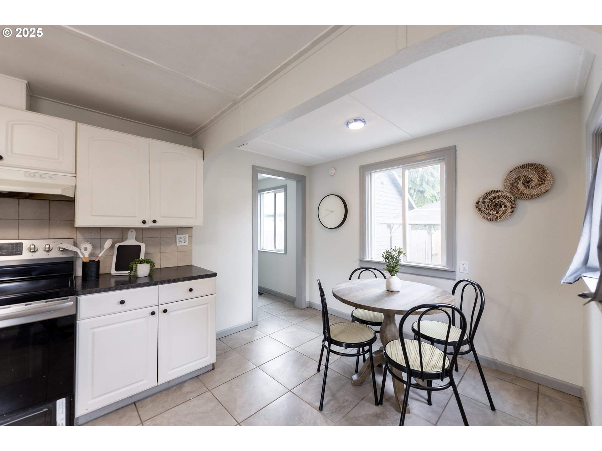 21765 Ferry Road Southeast Stayton, OR 97383 - Photo 8 of 25