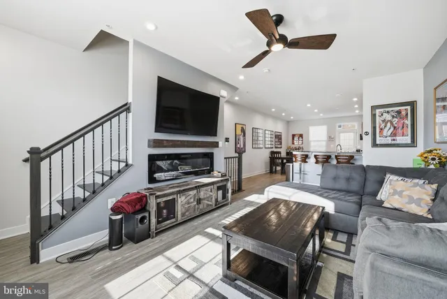 $450,000 | 703 Sky Bridge Drive, Upper Marlboro, MD 20774