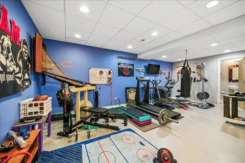 $939,000 | 1944 Beverly Lane, Buffalo Grove, IL 60089