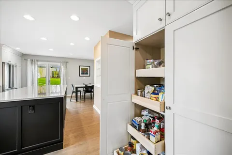 $939,000 | 1944 Beverly Lane, Buffalo Grove, IL 60089