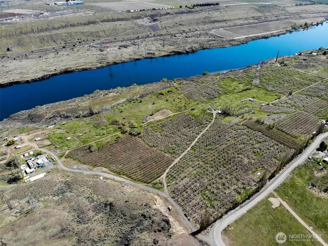 a view of ocean view