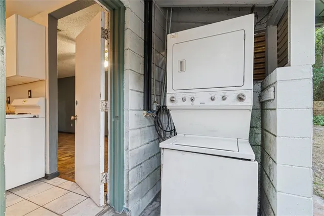 $225,000 | 1814 Northeast 6th Terrace, Gainesville, FL 32609