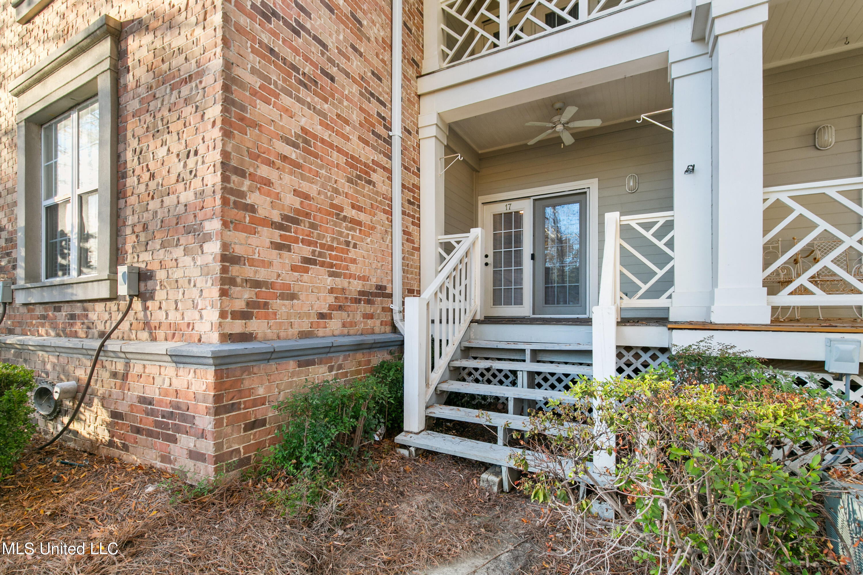 17 Charleston Circle Brandon, MS 39047 - Photo 24 of 51 17 Charleston Cir-24