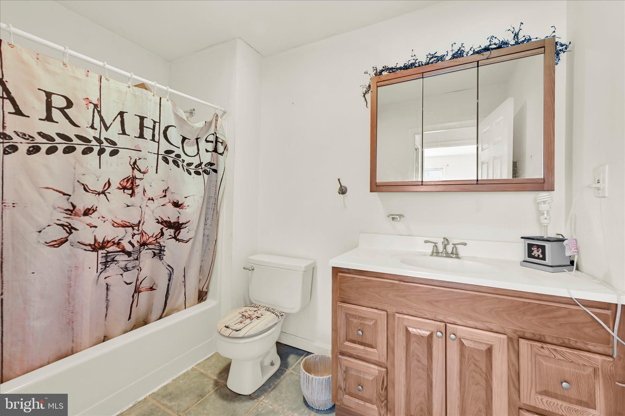 35 Hillside Road Pottsville, PA 17901 - Photo 23 of 33 Charming farmhouse-style bathroom retreat.