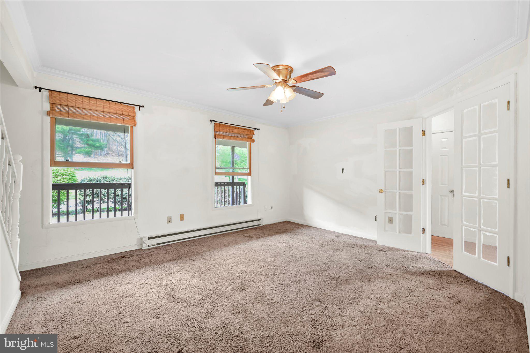 35 Hillside Road Pottsville, PA 17901 - Photo 10 of 33 Bright and airy living space awaits.