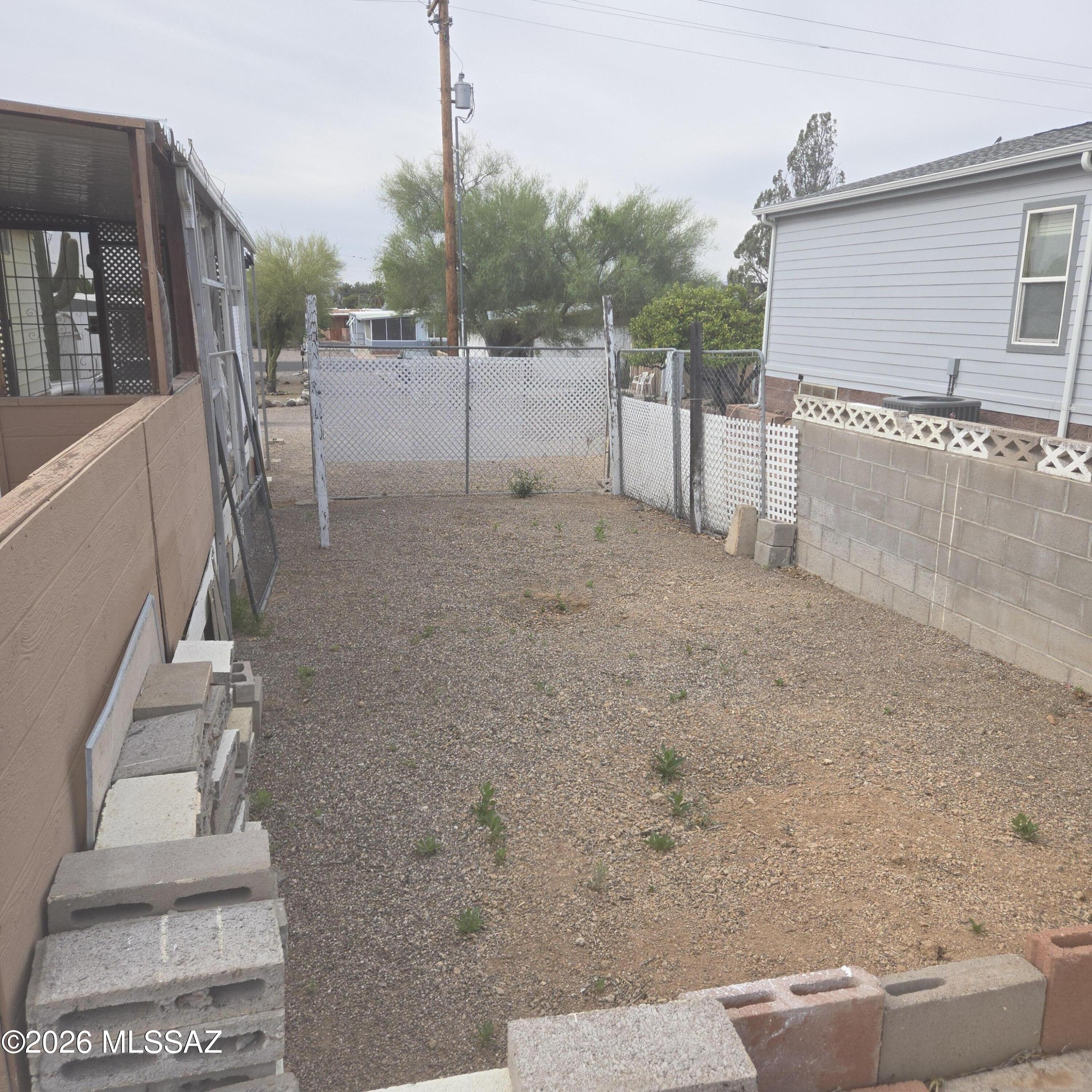 5976 West Rafter Cir Street Tucson, AZ 85713 - Photo 27 of 32 Side Yard