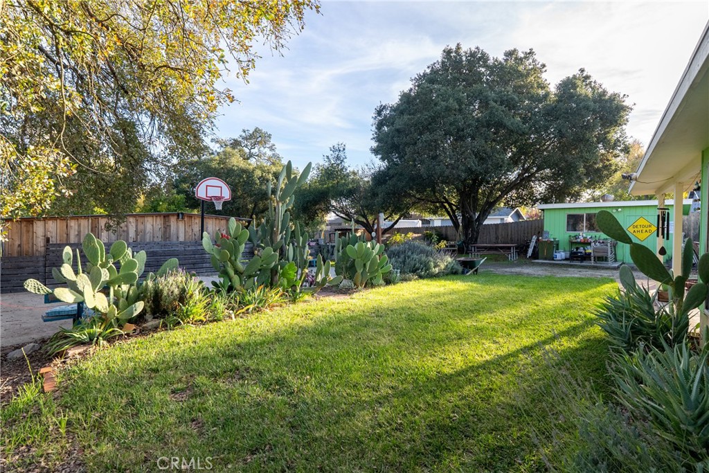 8892 Palomar Avenue Atascadero, CA 93422 - Photo 35 of 49 Green space to enjoy