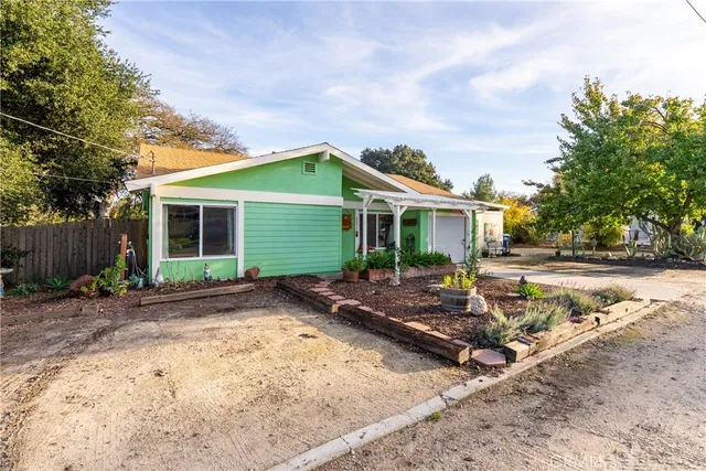 $725,000 | 8892 Palomar Avenue, Atascadero, CA 93422