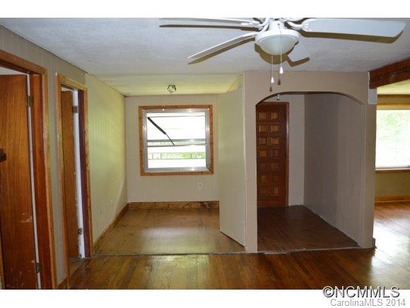 147 J R Sayles Road Canton, NC 28716 - Photo 8 of 23 a view interior of the house