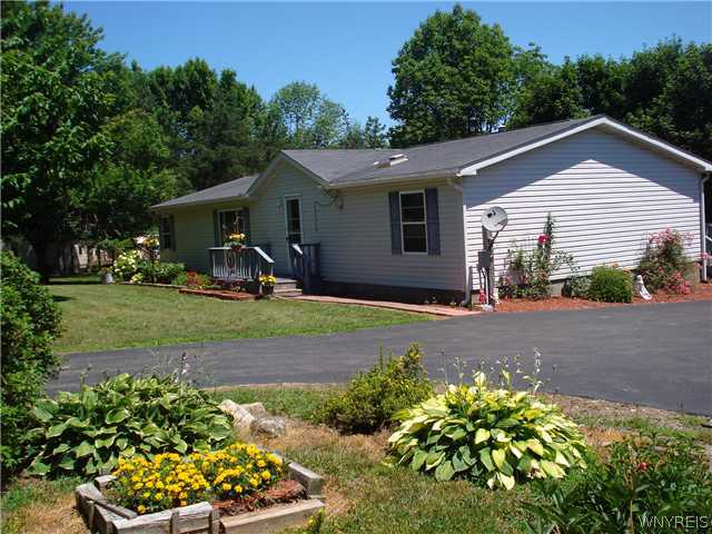 7256 Hall Road Charlotte, NY 14718 - Photo 1 of 1 Exterior Front