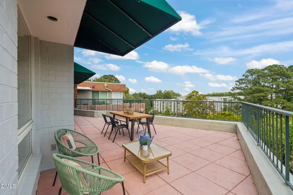 $725,000 | 620 Martin Luther King Junior Boulevard, Unit 602, Chapel Hill, NC 27514
