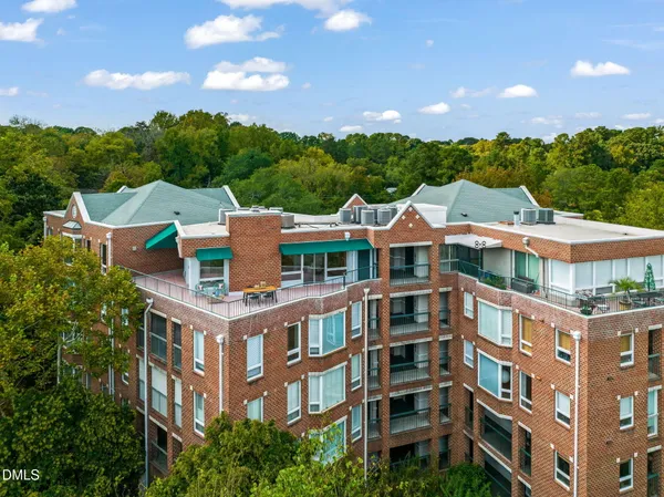 $725,000 | 620 Martin Luther King Junior Boulevard, Unit 602, Chapel Hill, NC 27514