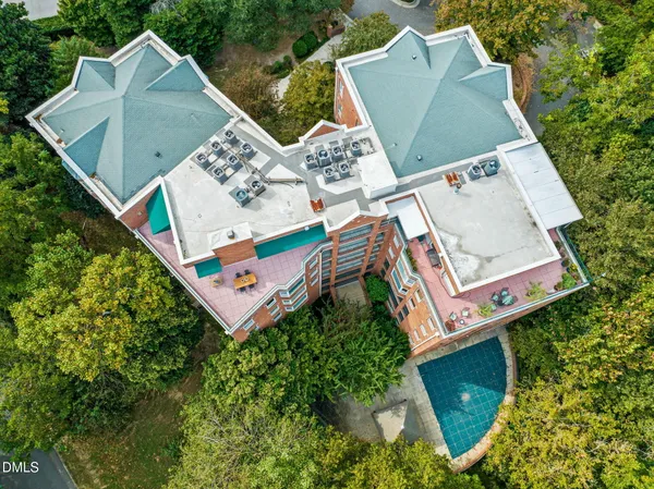 $725,000 | 620 Martin Luther King Junior Boulevard, Unit 602, Chapel Hill, NC 27514