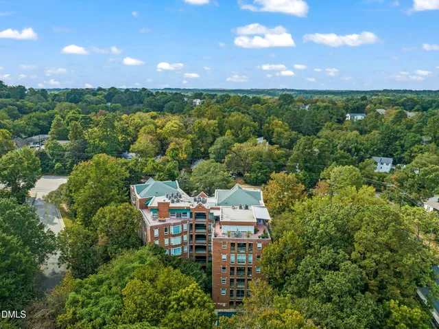 $799,000 | 620 Martin Luther King Junior Boulevard, Unit 602, Chapel Hill, NC 27514