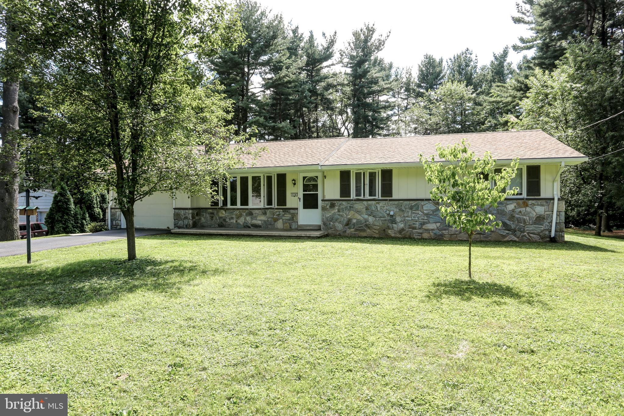 510 Somerset Road Lancaster, PA 17601 - Photo 1 of 42 Gallery Image 1