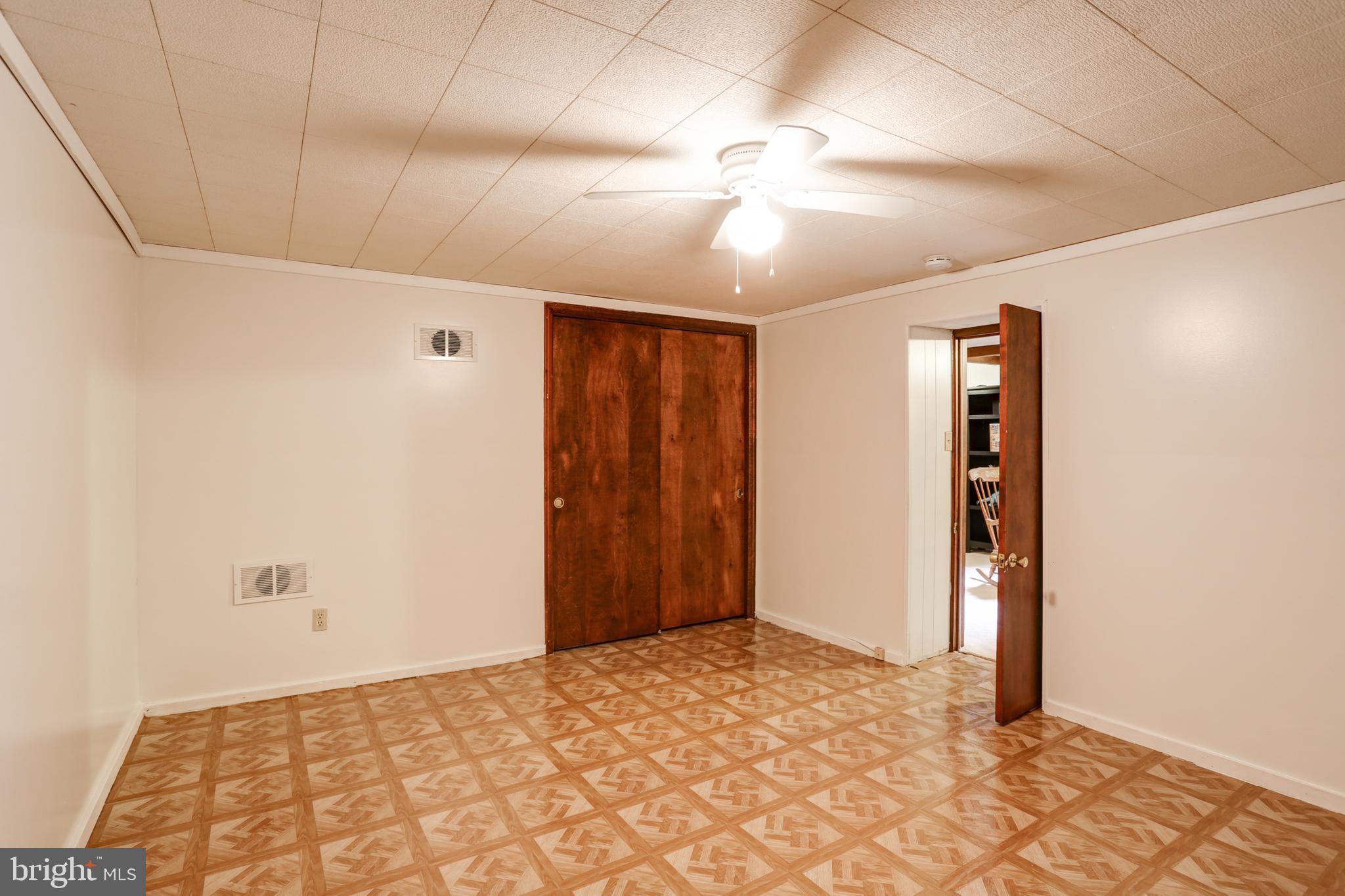 510 Somerset Road Lancaster, PA 17601 - Photo 30 of 42 Gallery Image 30