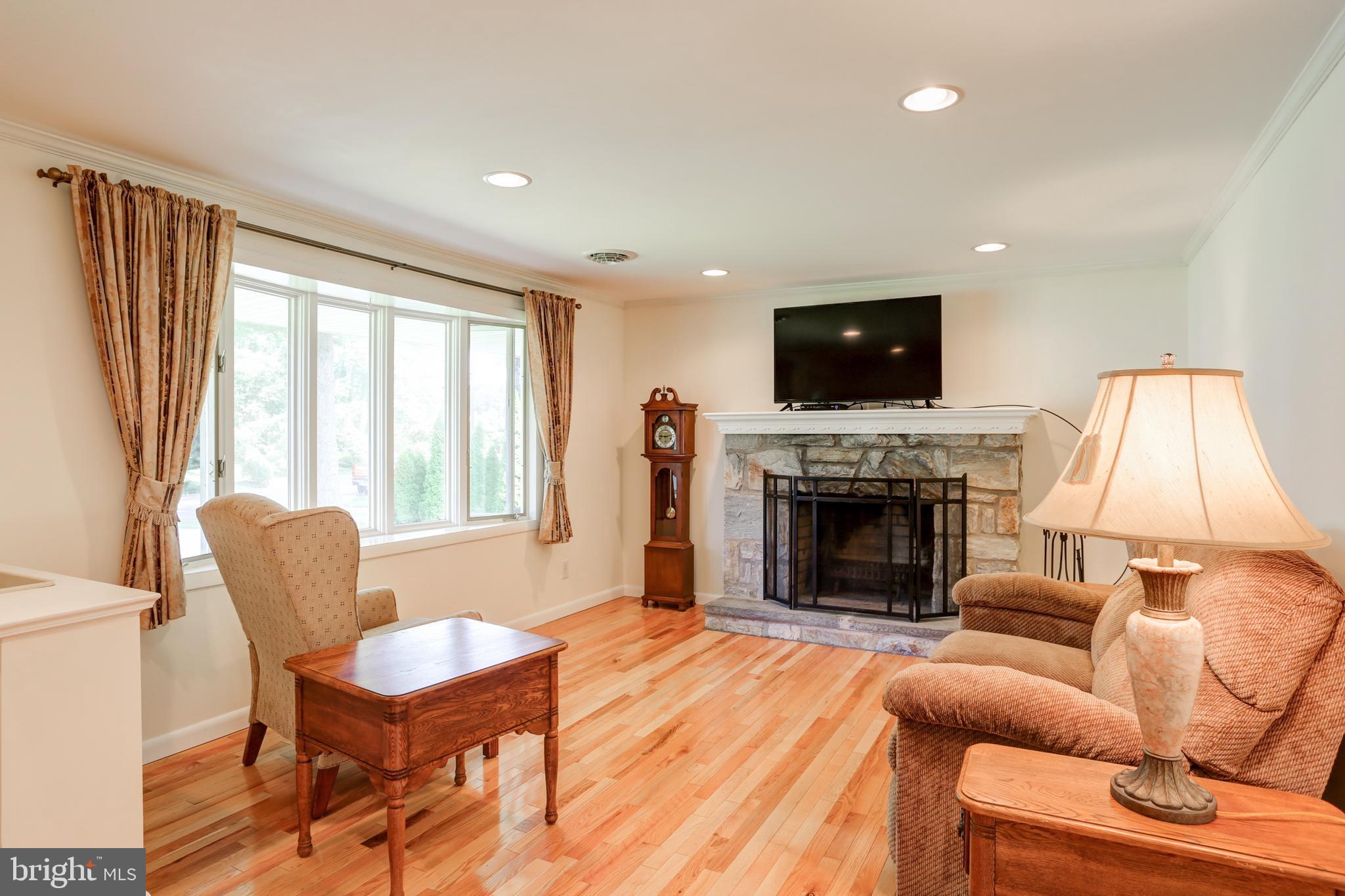 510 Somerset Road Lancaster, PA 17601 - Photo 4 of 42 Gallery Image 4