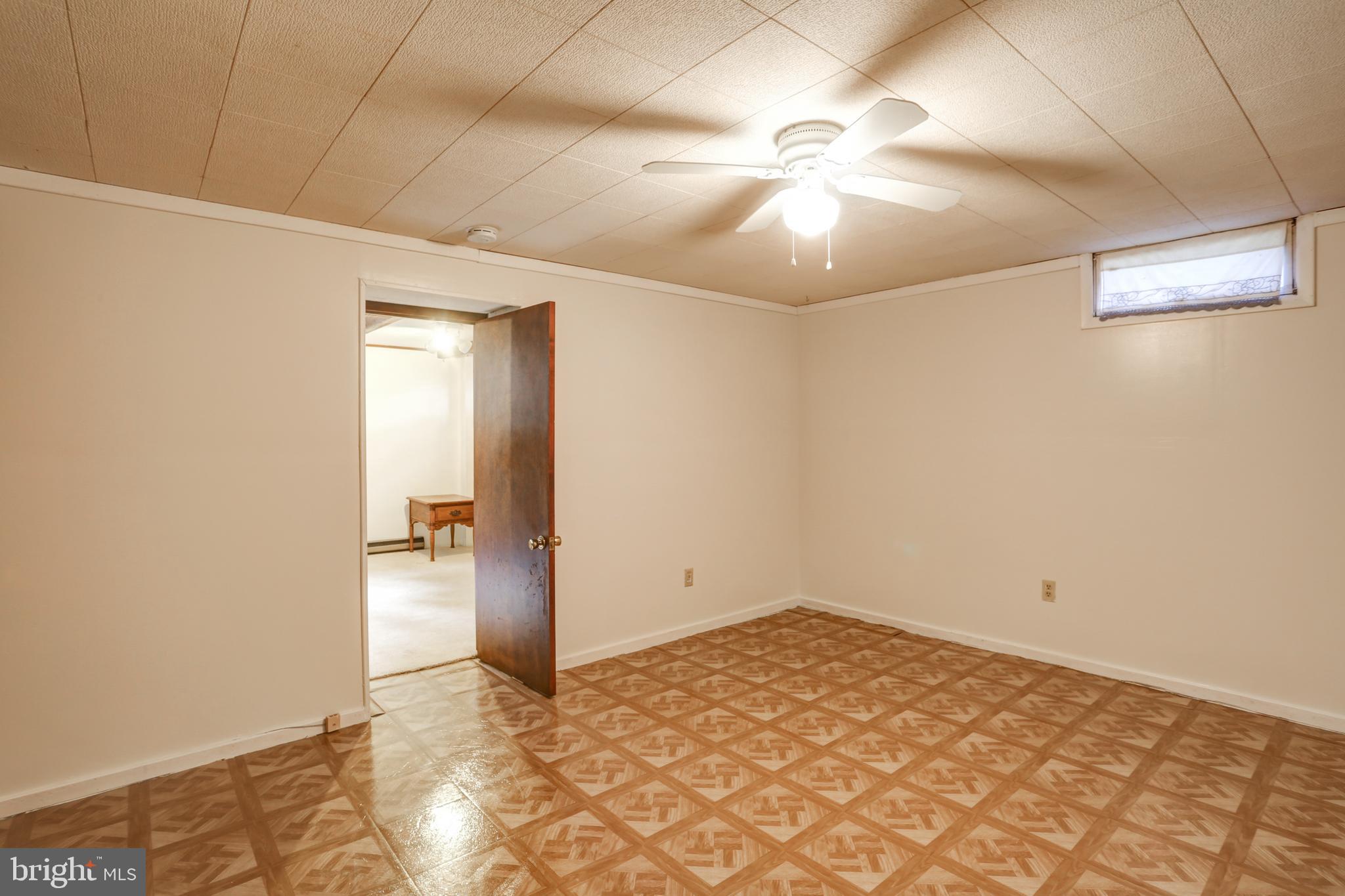510 Somerset Road Lancaster, PA 17601 - Photo 31 of 42 Gallery Image 31