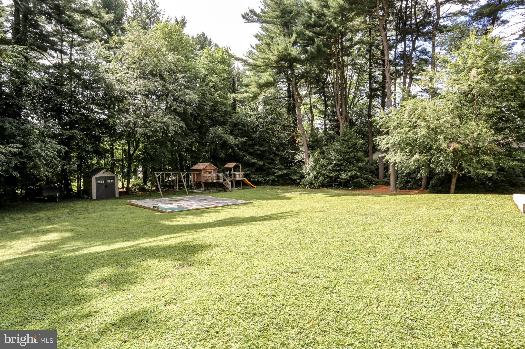 510 Somerset Road Lancaster, PA 17601 - Photo 35 of 42 Gallery Image 35