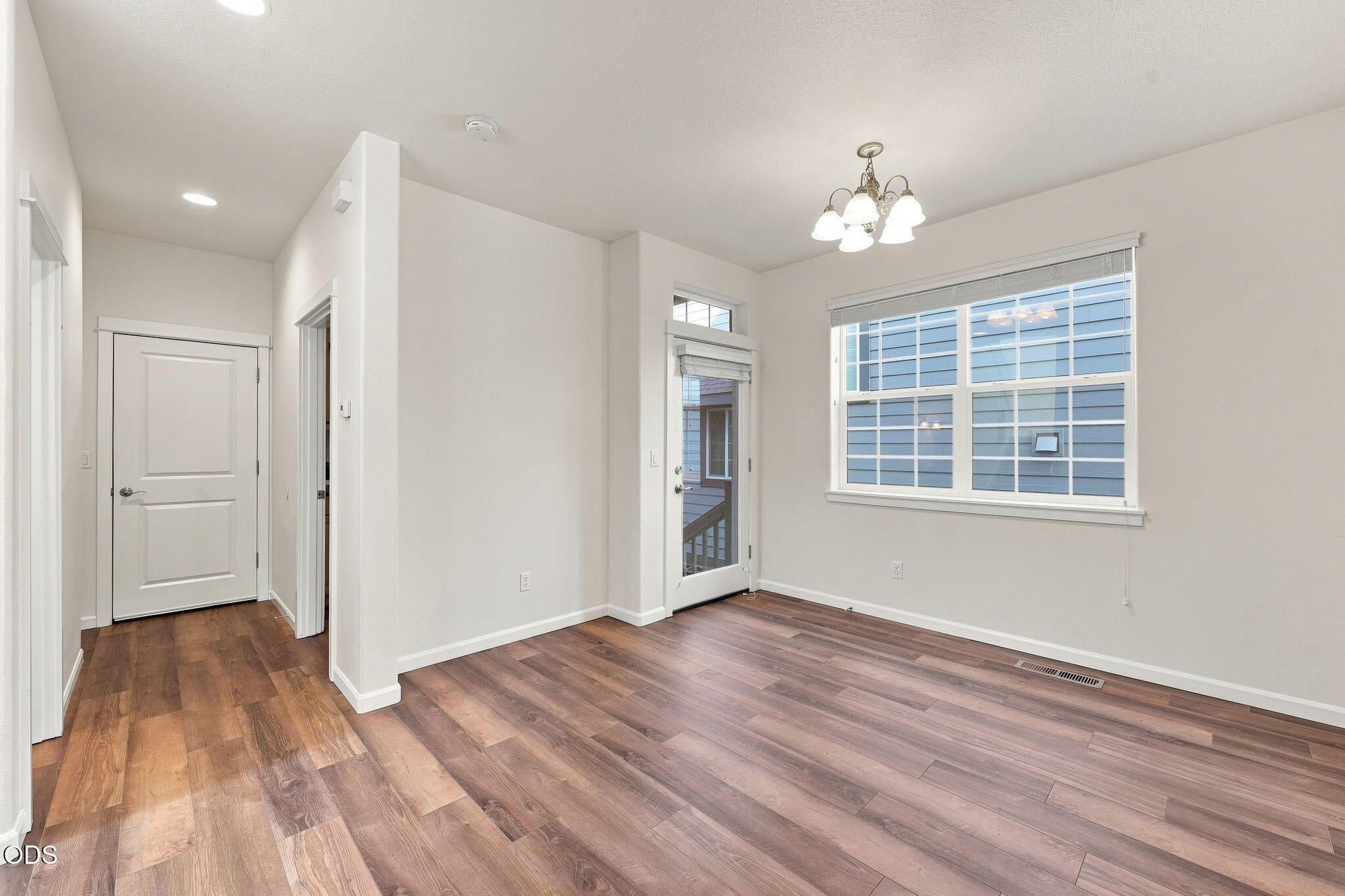 2526 Northwest Awbrey Road Bend, OR 97703 - Photo 14 of 44 Gallery Image 14
