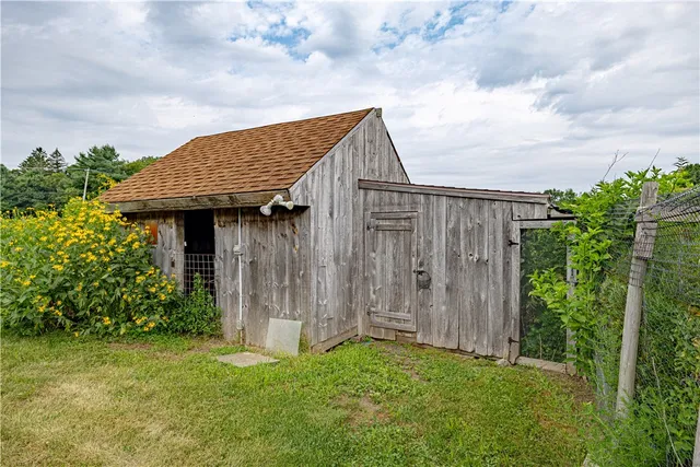 $549,900 | 93 Moosup Valley Road, Foster, RI 02825