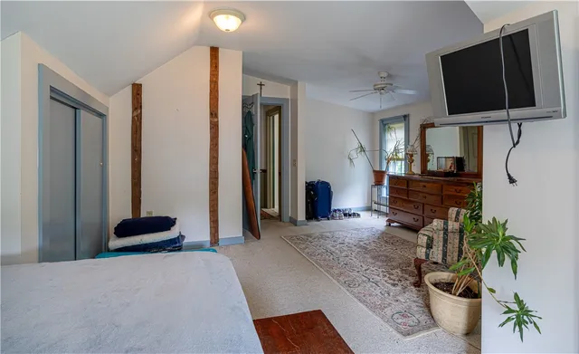 $549,900 | 93 Moosup Valley Road, Foster, RI 02825