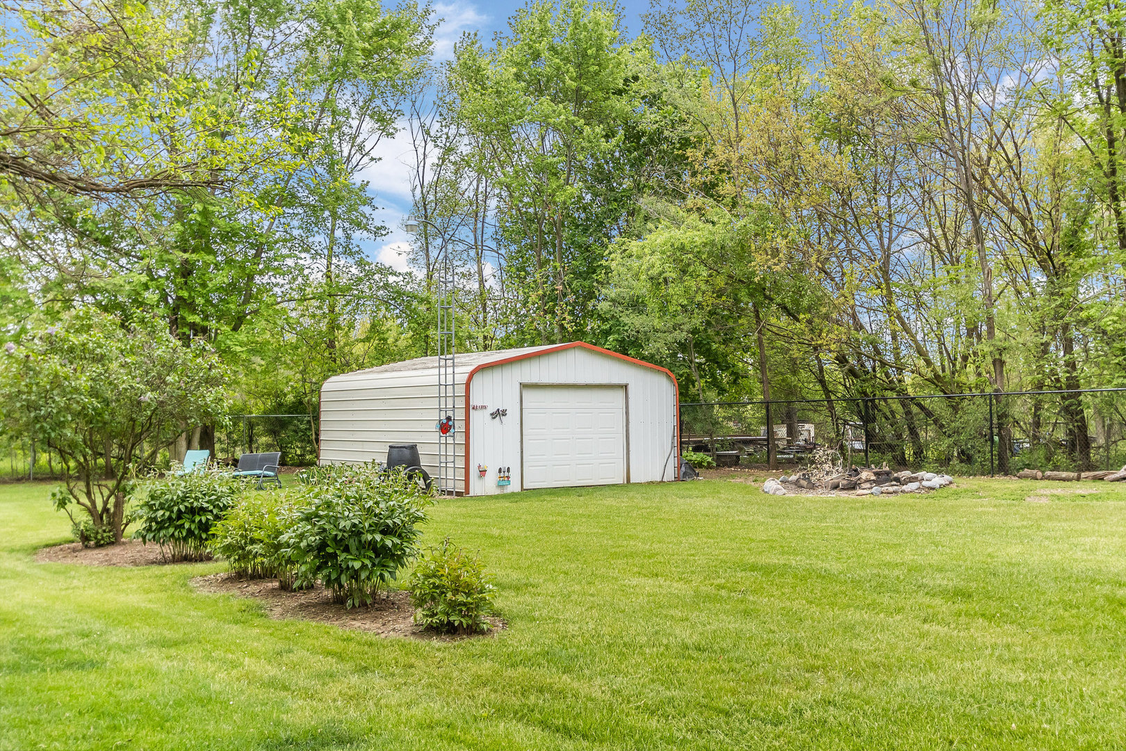 24711 West Bluff Road Channahon, IL 60410 - Photo 8 of 46 Gallery Image 8