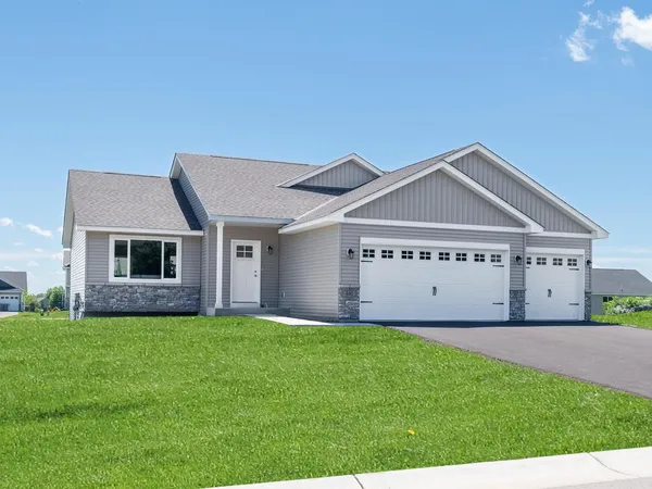 $429,900 | 440 Prairie View Drive, Cologne, MN 55322