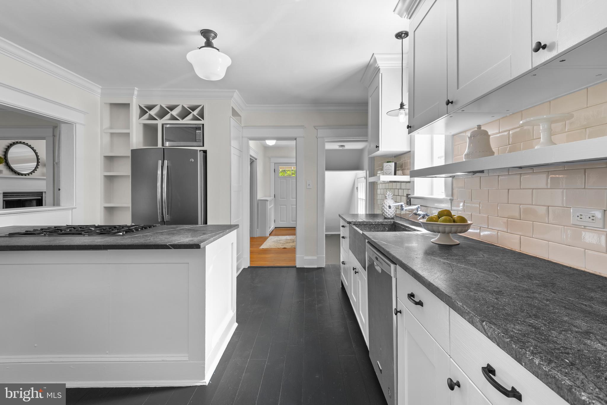 10120 Capitol View Avenue Silver Spring, MD 20910 - Photo 24 of 52 Gallery Image 24