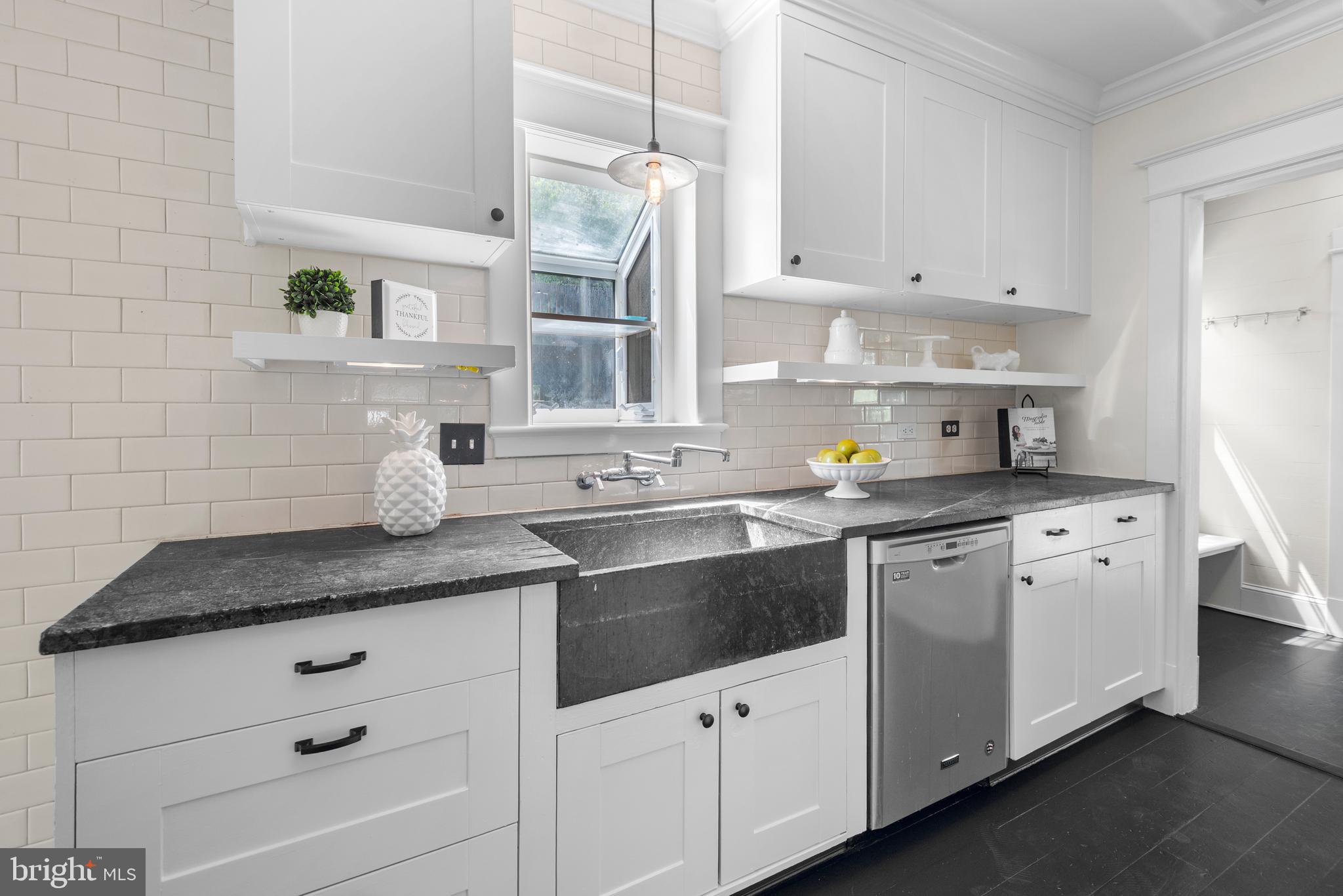 10120 Capitol View Avenue Silver Spring, MD 20910 - Photo 25 of 52 Gallery Image 25