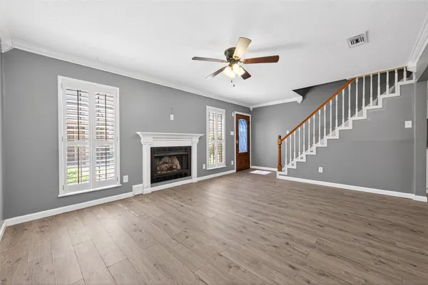 $195,999 | 6700 Richardson Road, Unit 305, Houston, TX 77069