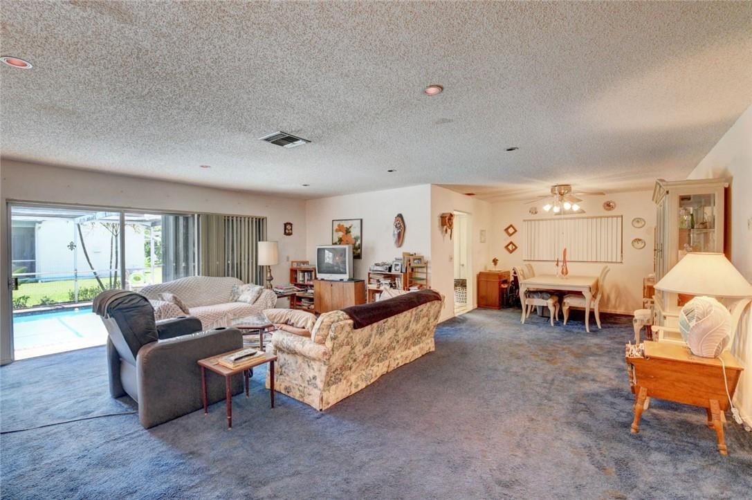 9252 Southwest 18th Road Boca Raton, FL 33428 - Photo 21 of 41 Photo 21