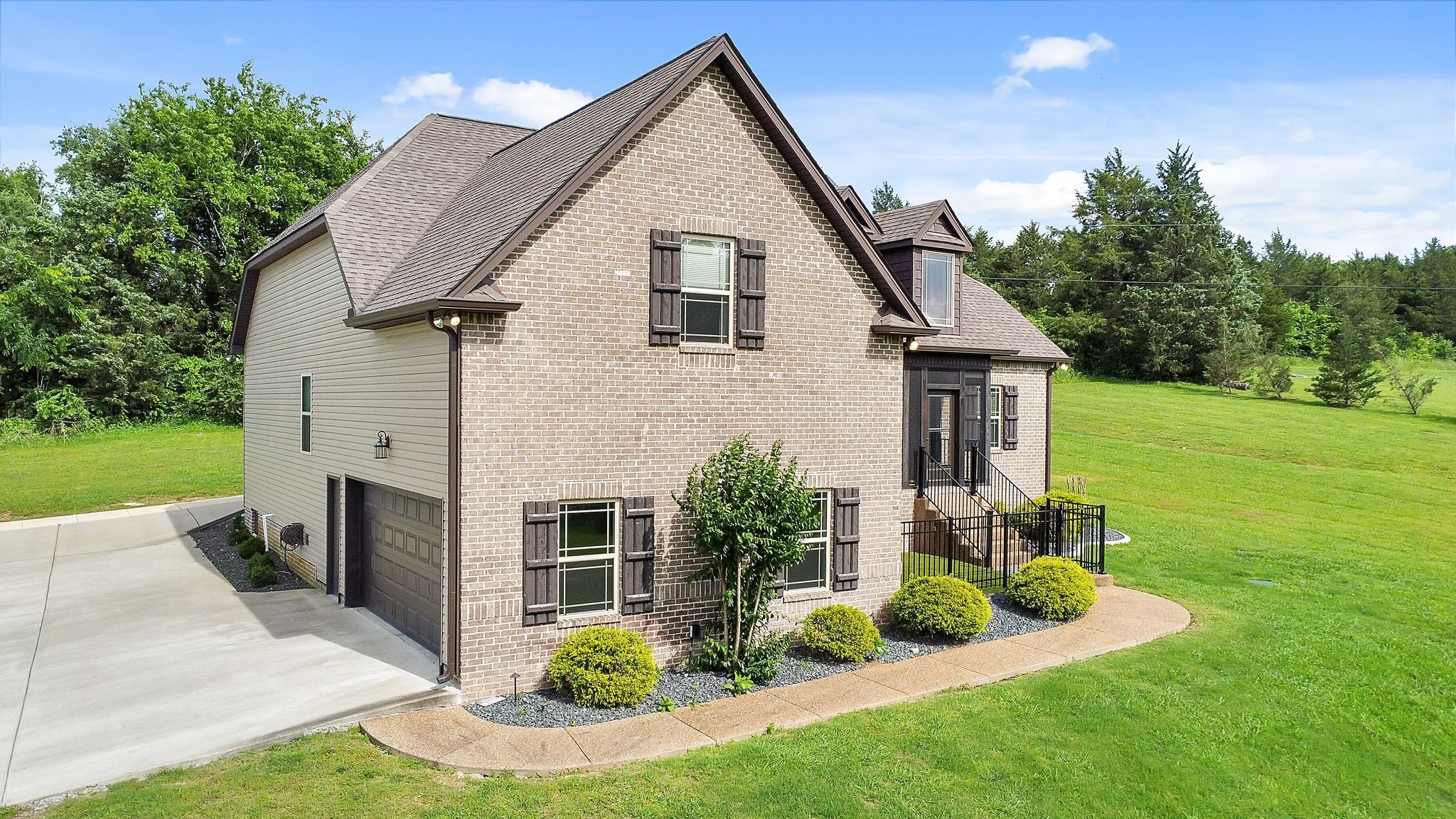 1809 Walnut Hill Road Lebanon, TN 37090 - Photo 2 of 31 Gallery Image 2