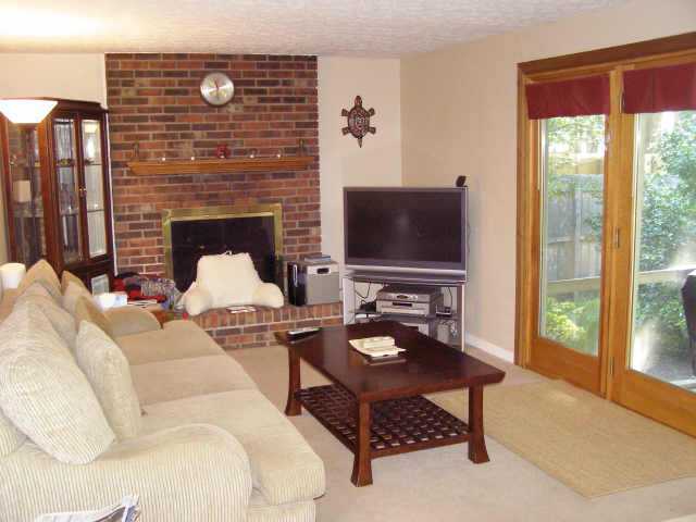 1767 Parkgate Road Columbus, OH 43229 - Photo 3 of 10 Gallery Image 3